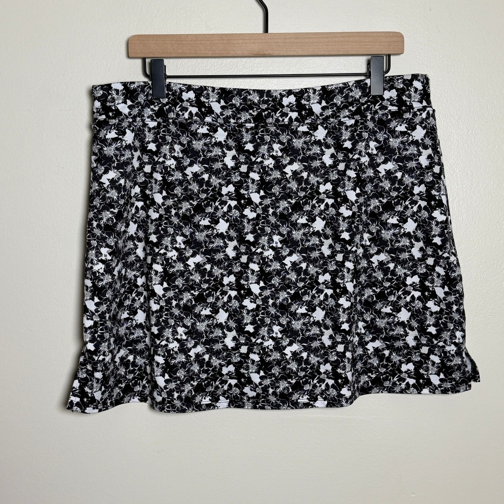 Tranquility by Colorado Clothing Womens Skort XL Black Floral Activewear Stretch